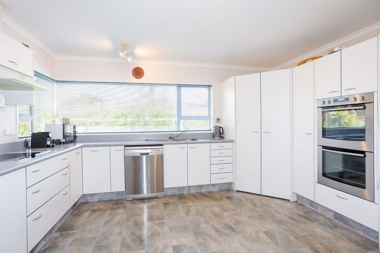 Photo of property in 6 Porritt Street, Saint Johns Hill, Whanganui, 4500