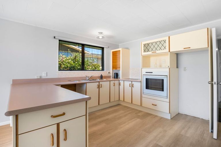 Photo of property in 37 Awamoa Road, Holmes Hill, Oamaru, 9401