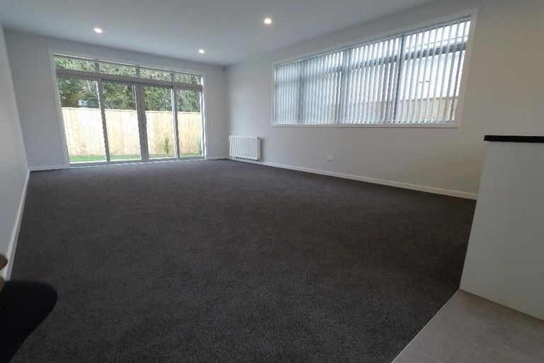 Photo of property in 12 Glide Lane, Whitby, Porirua, 5024