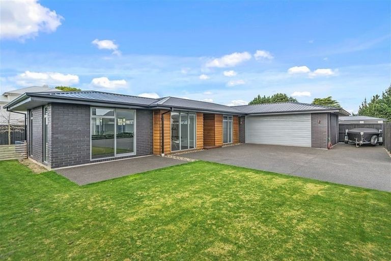 Photo of property in 44 Lindsay Drive, Prebbleton, 7604