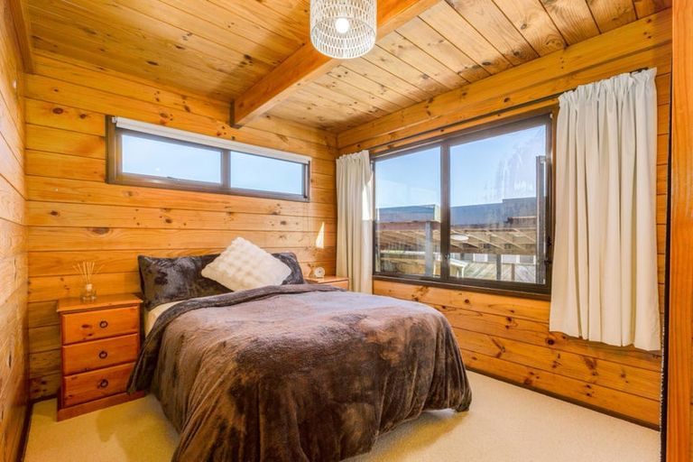 Photo of property in 90 Discovery Drive, Whitby, Porirua, 5024