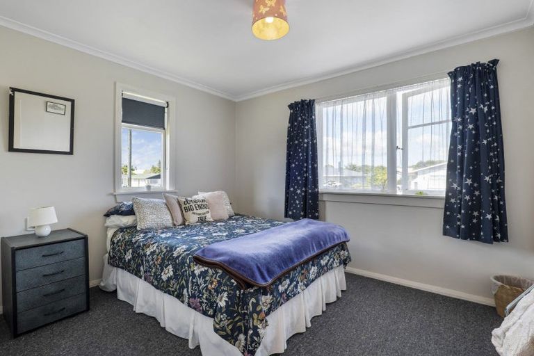 Photo of property in 140 Miranda Street, Stratford, 4332