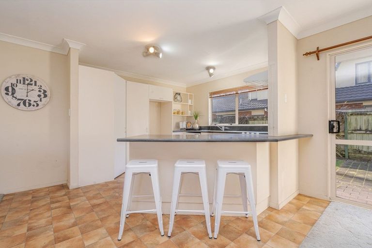 Photo of property in 117 Hall Street, Cambridge, 3434