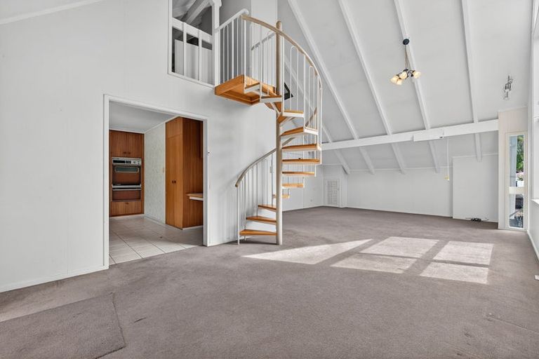 Photo of property in 3/91a Roseberry Avenue, Birkenhead, Auckland, 0626