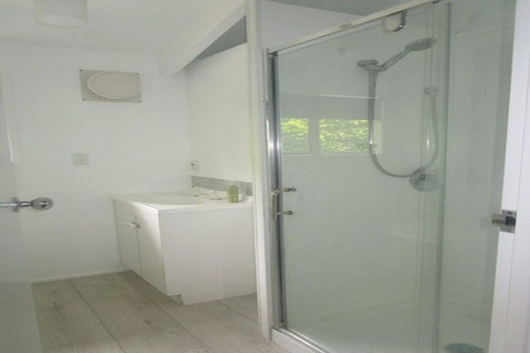 Photo of property in 1a Kelvin Road, Papakura, 2110