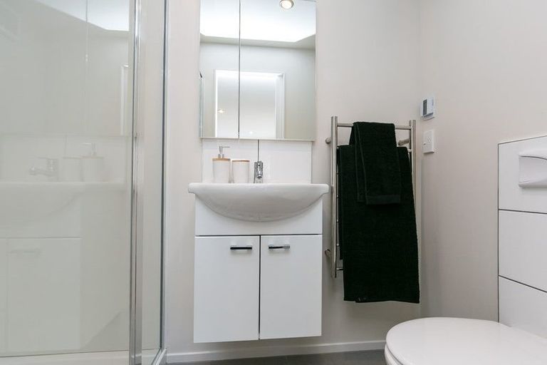 Photo of property in 65a Fraser Avenue, Johnsonville, Wellington, 6037