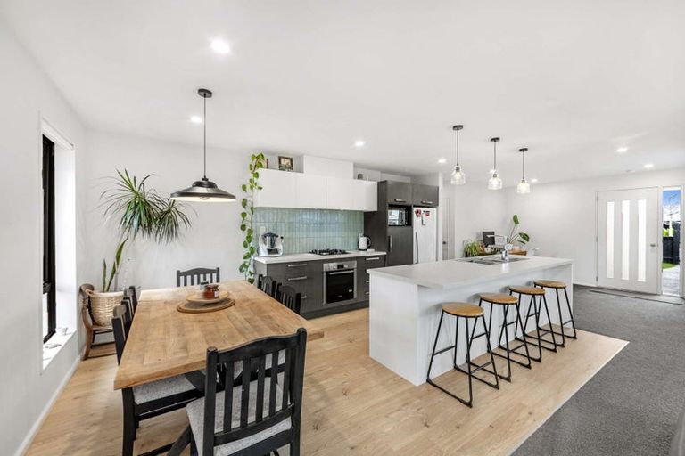 Photo of property in 114 Pegasus Boulevard, Pegasus, 7612