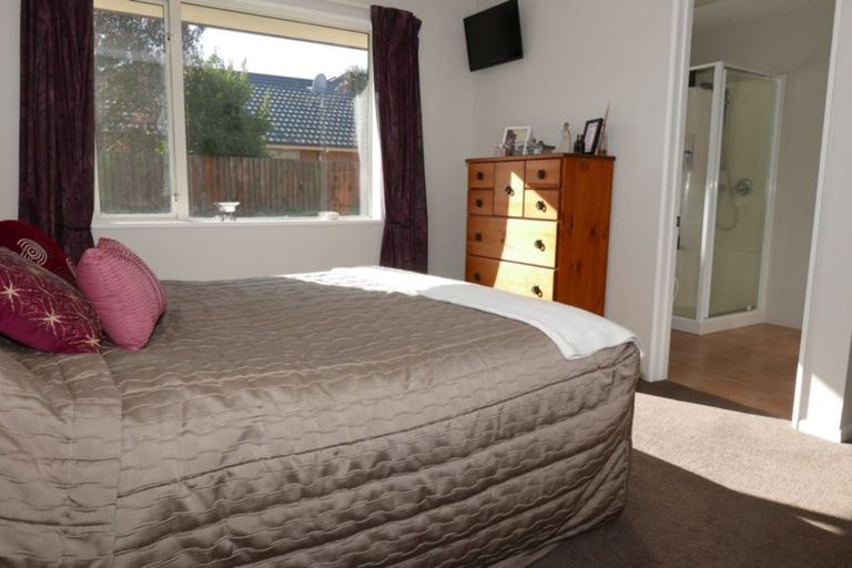 Photo of property in 8 Tobins Lane, Burwood, Christchurch, 8083