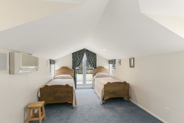 Photo of property in 12 Tisdall Street, Karori, Wellington, 6012