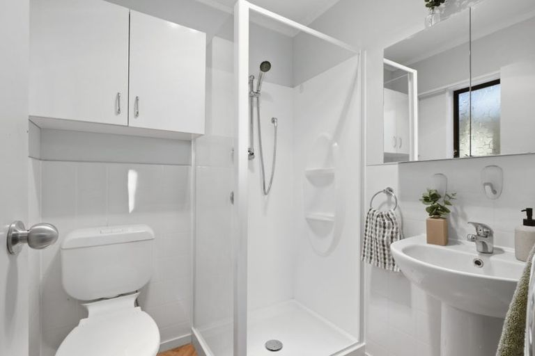 Photo of property in 42 Lloyd Street, Parkvale, Tauranga, 3112