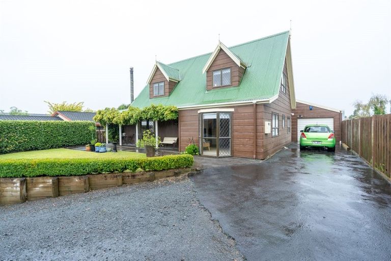 Photo of property in 35 Lachlan Drive, Dinsdale, Hamilton, 3204