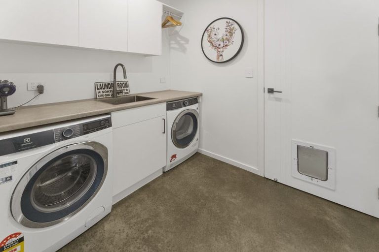 Photo of property in 17 Huntaway Close, Stoke, Nelson, 7011