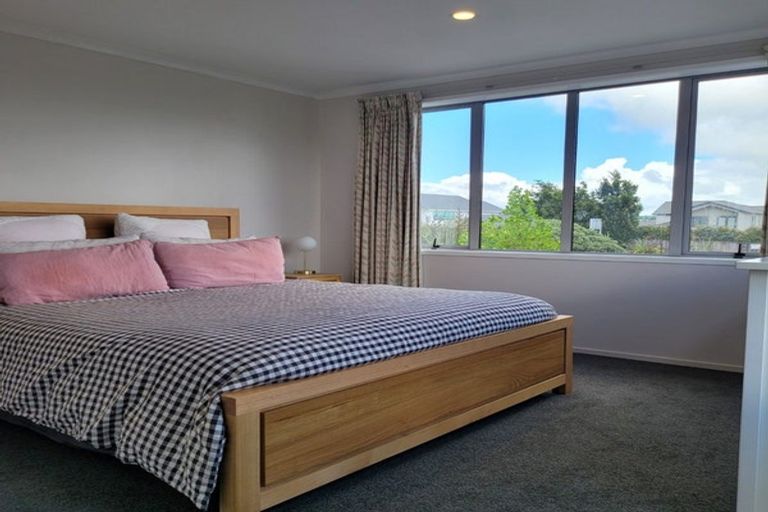 Photo of property in 24 Station Street, Hobsonville, Auckland, 0616