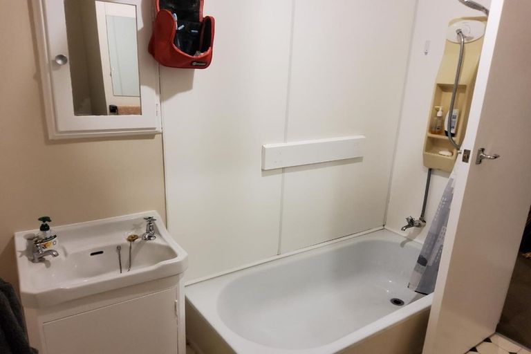 Photo of property in 1/14 Claymore Street, Woolston, Christchurch, 8062