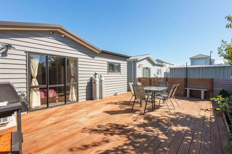 Photo of property in 4 Tribute Loop, Takanini, 2112