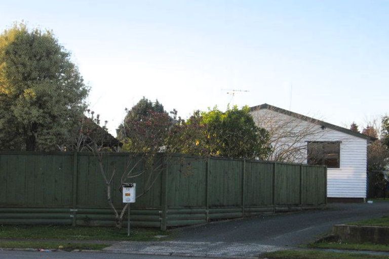 Photo of property in 12 Lydiard Place, Chartwell, Hamilton, 3210