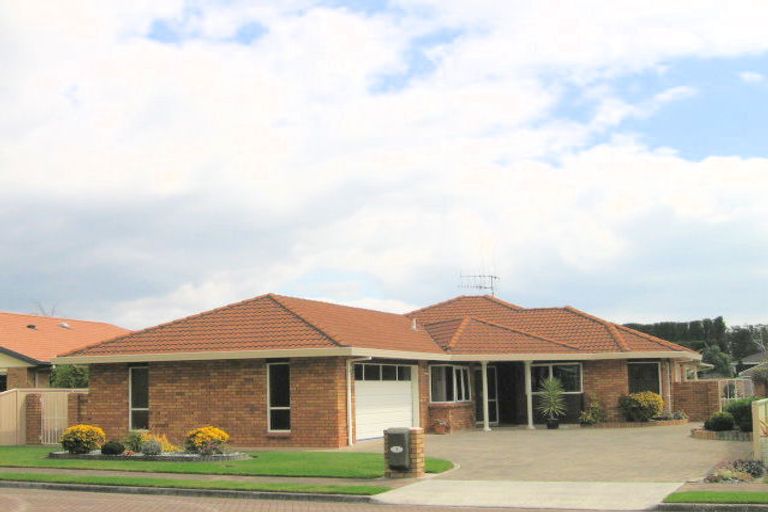 Photo of property in 8 Banksia Dell, Mount Maunganui, 3116