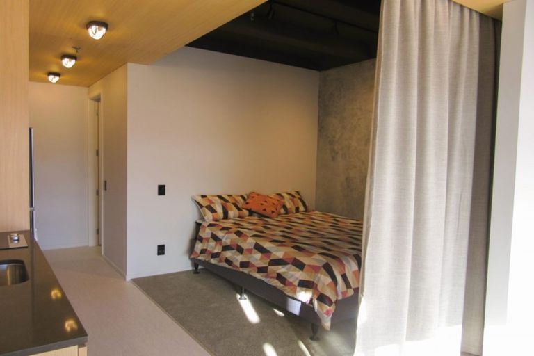 Photo of property in Vedado Apartments, 209/41u Hopper Street, Mount Cook, Wellington, 6011