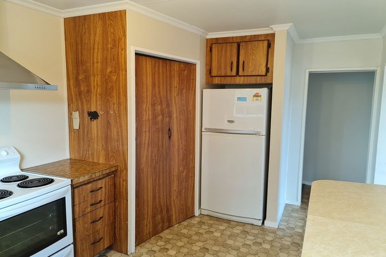 Photo of property in 1 Matai Street, Waikanae, 5036