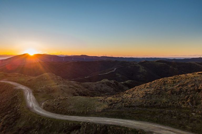 Photo of property in Long Gully Farm, 500 Hawkins Hill Road, Brooklyn, Wellington, 6021