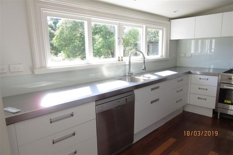 Photo of property in 9 Hanover Street, Wadestown, Wellington, 6012