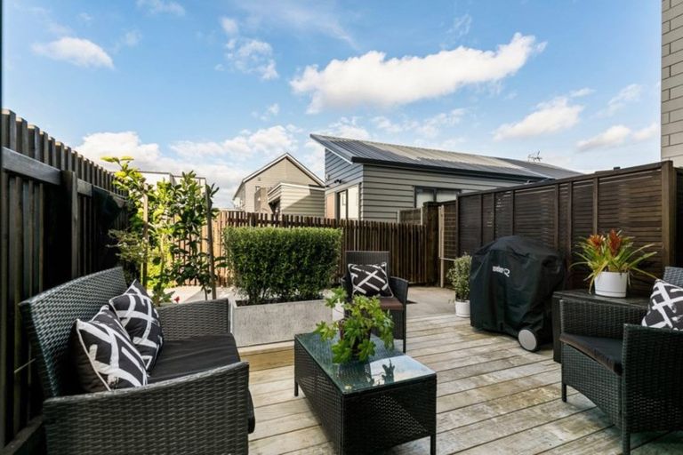 Photo of property in 31 Saltmarsh Road, Hobsonville, Auckland, 0616