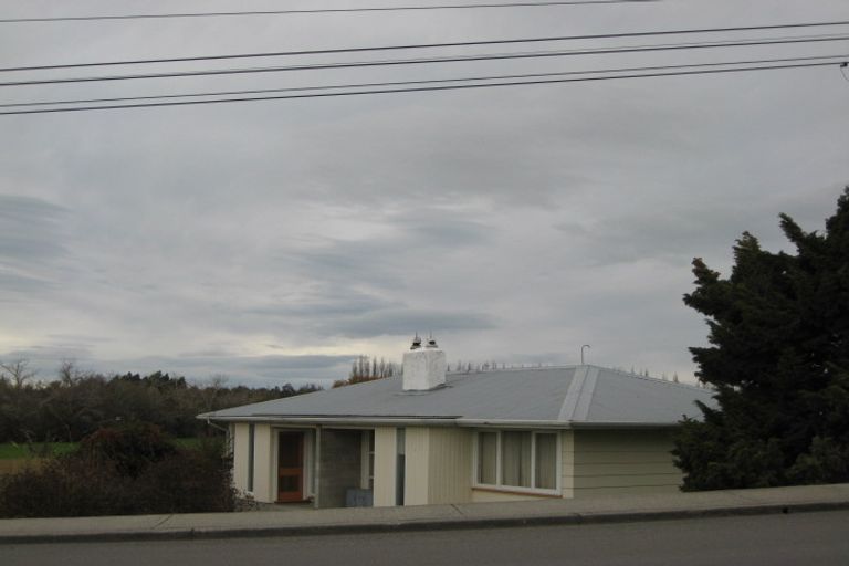 Photo of property in 16a Frances Street, Balclutha, 9230