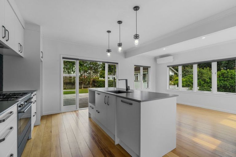 Photo of property in 215 River Road, Claudelands, Hamilton, 3214