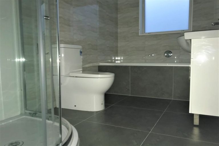 Photo of property in 3d Reding Street, Takanini, 2112