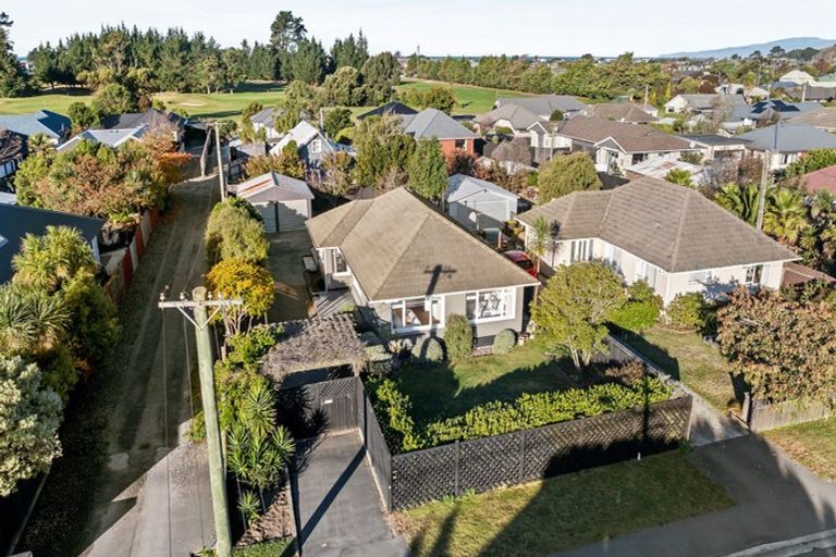 Photo of property in 404 Bower Avenue, Parklands, Christchurch, 8083