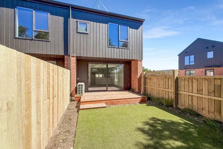 Photo of property in 34b Peer Street, Upper Riccarton, Christchurch, 8041