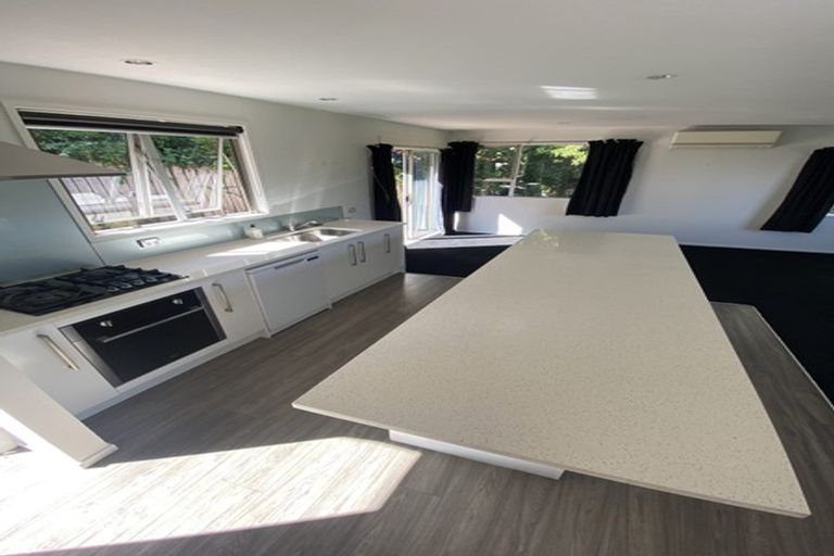 Photo of property in 27 Gerontius Glade, Torbay, Auckland, 0630