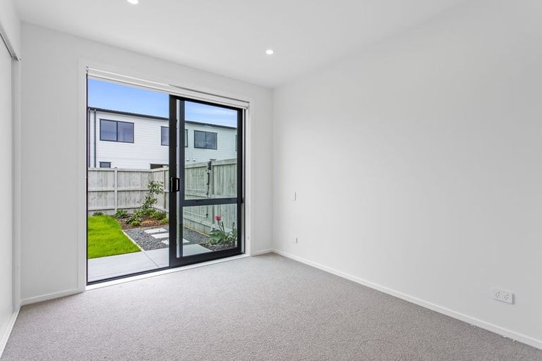 Photo of property in 140 Te Napi Drive, Takanini, Auckland, 2112