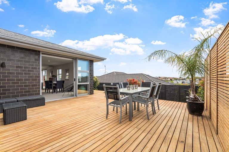 Photo of property in 4 Kiwa Crescent, Gulf Harbour, Whangaparaoa, 0930