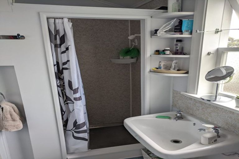 Photo of property in 23 Nairn Street, Mount Cook, Wellington, 6011