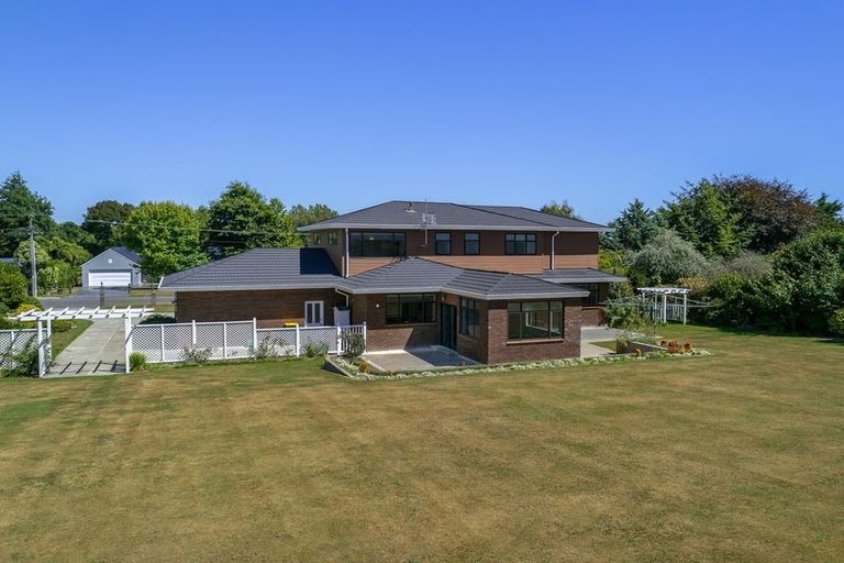 Photo of property in 28 Gordon Place, Levin, 5510