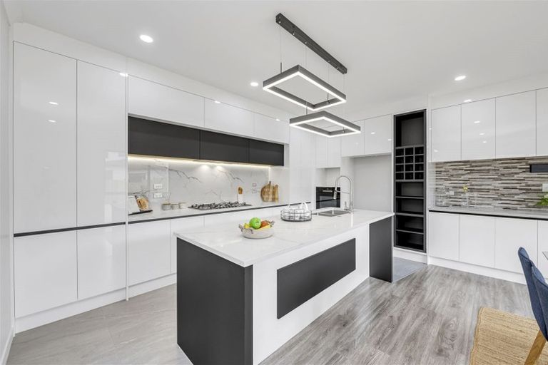 Photo of property in 11 Crossgar Road, Flat Bush, Auckland, 2019