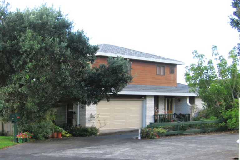 Photo of property in 31 Vista Motu, Red Beach, 0932