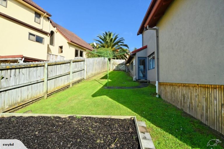 Photo of property in 7 Glenreagh Place, Torbay, Auckland, 0630