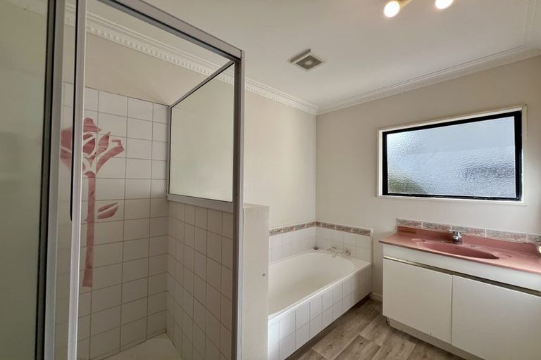 Photo of property in 162 Totara Drive, Pukete, Hamilton, 3200