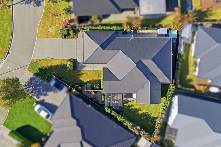 Photo of property in 9 Guyon Street, Marshland, Christchurch, 8083