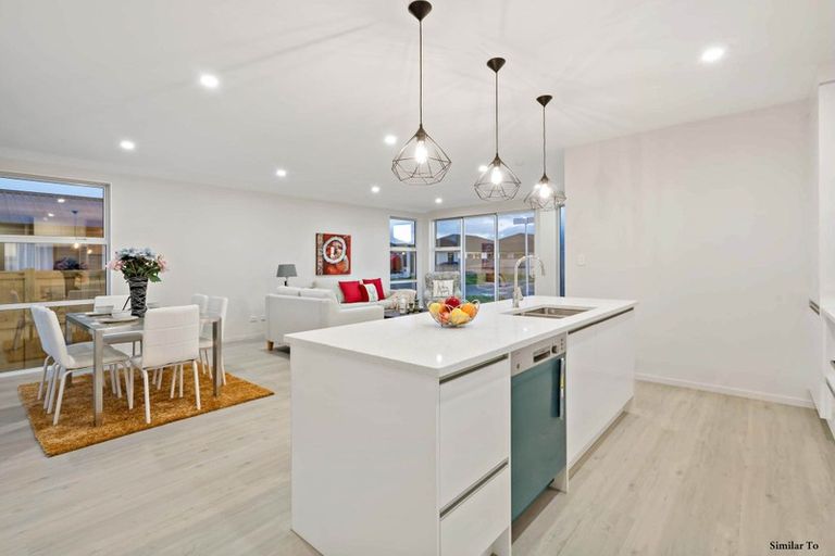 Photo of property in 65 Sapwood Crescent, Takanini, 2110