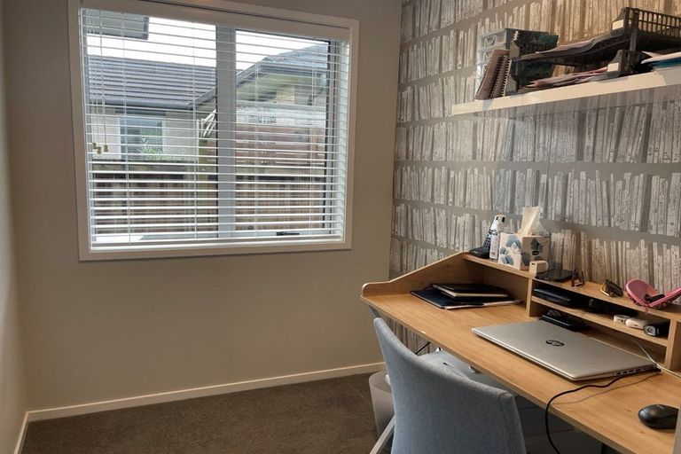Photo of property in 44 Benmore Crescent, Pyes Pa, Tauranga, 3112