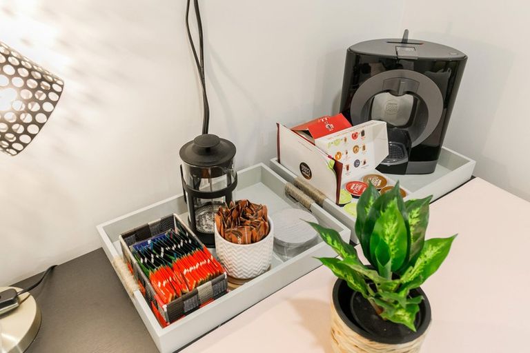 Photo of property in 44 Kervil Avenue, Te Atatu Peninsula, Auckland, 0610