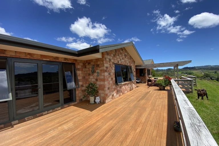 Photo of property in 1489 Weranui Road, Wainui, Silverdale, 0994