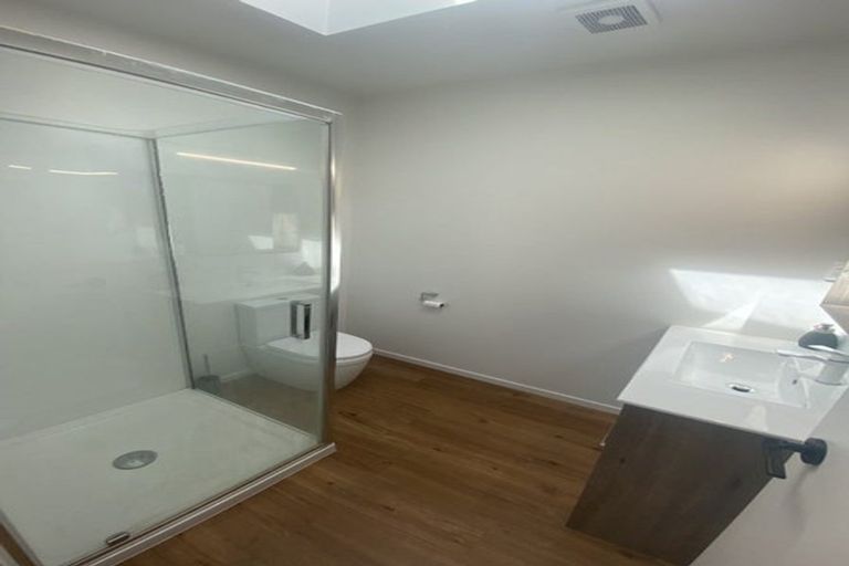 Photo of property in 40c Reeves Road, Pakuranga, Auckland, 2010