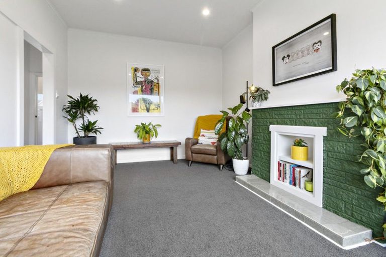 Photo of property in 144 Oxford Terrace, Epuni, Lower Hutt, 5011