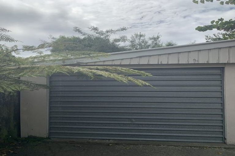 Photo of property in 156 Waimairi Road, Ilam, Christchurch, 8041