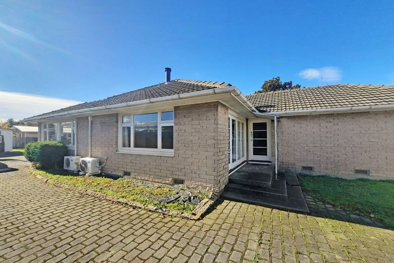 Photo of property in 116 Maidstone Road, Ilam, Christchurch, 8041