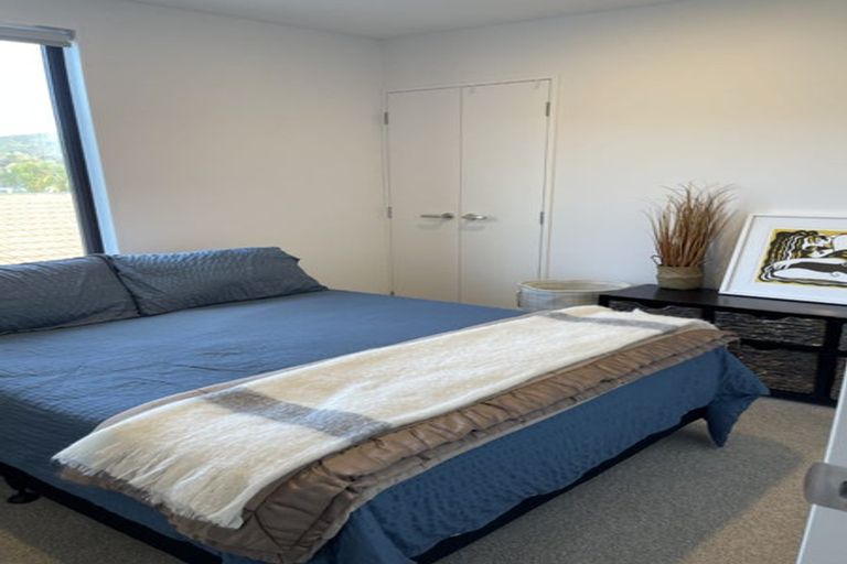 Photo of property in 6 Cook Street, Karori, Wellington, 6012